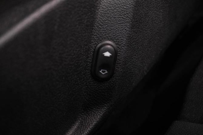 Ford Mondeo V с пробегом 2012 года, цена 849 000 рублей, 300000 км, седан, Автокод Объявления