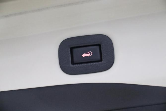 Nissan X-Trail III Рестайлинг с пробегом 2018 года, цена 1 795 950 рублей, 138086 км, внедорожник, Автокод Объявления