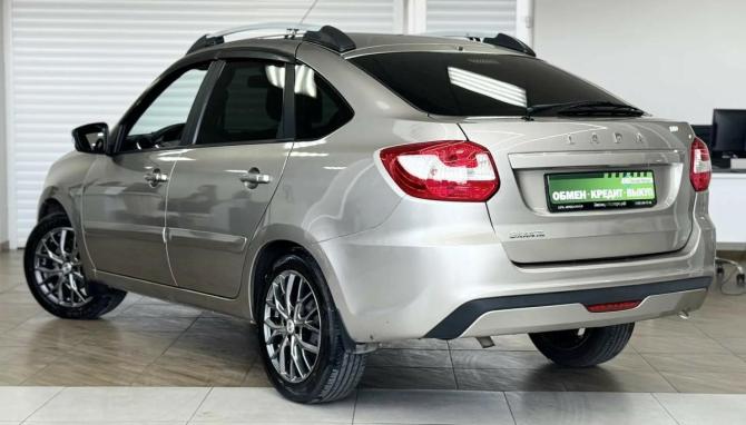 Lada (ВАЗ) Granta I Рестайлинг с пробегом 2022 года, цена 899 000 рублей, 63100 км, хэтчбек, Автокод Объявления