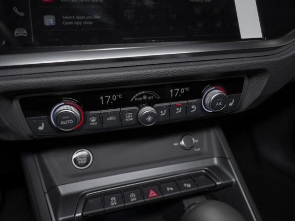 Audi Q3 II (F3) с пробегом 2026 года, цена 4 100 000 рублей, 15 км, внедорожник, Автокод Объявления
