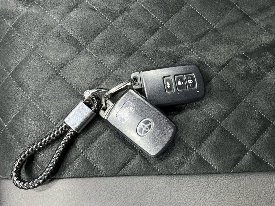 Toyota Camry VII (XV50) Рестайлинг Оренбург  - изображение 18