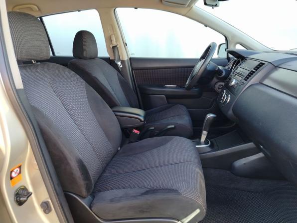 Nissan Tiida I Рестайлинг с пробегом 2012 года, цена 899 000 рублей, 122739 км, хэтчбек, Автокод Объявления