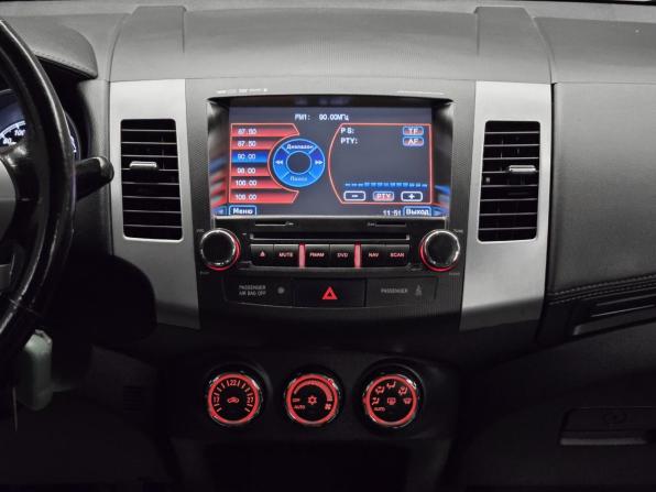 Mitsubishi Outlander II Рестайлинг с пробегом 2011 года, цена 1 179 000 рублей, 220000 км, внедорожник, Автокод Объявления