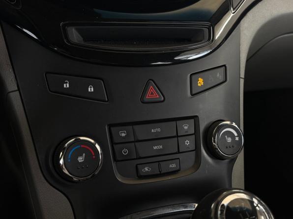 Chevrolet Orlando I с пробегом 2012 года, цена 810 000 рублей, 320695 км, минивэн, Автокод Объявления