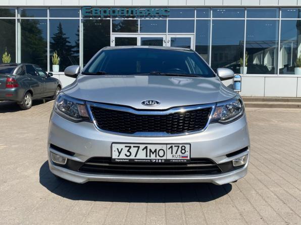 Kia Rio III Рестайлинг с пробегом 2016 года, цена 999 000 рублей, 130000 км, седан, Автокод Объявления