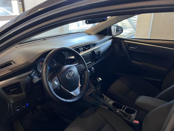 Toyota Corolla XI (E160 E170 E180) с пробегом 2013 года, цена 846 300 рублей, 237480 км, седан, Автокод Объявления