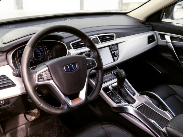 Geely Atlas I с пробегом 2019 года, цена 1 380 000 рублей, 218500 км, внедорожник, Автокод Объявления