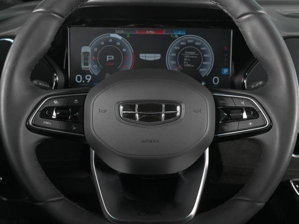Geely Monjaro I с пробегом 2024 года, цена 3 299 000 рублей, 22910 км, внедорожник, Автокод Объявления