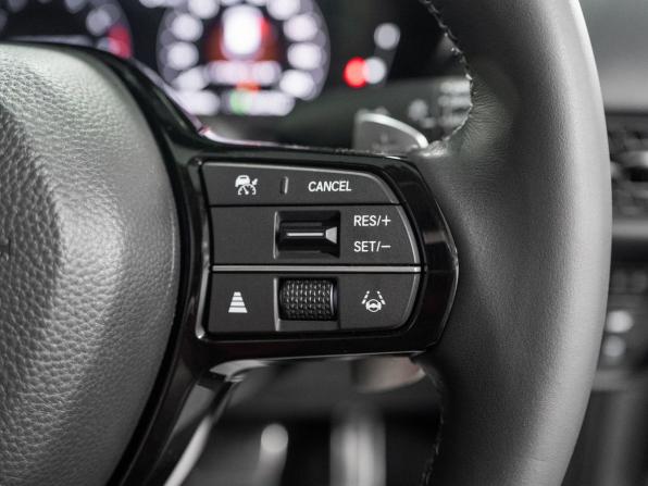 Honda ZR-V с пробегом 2023 года, цена 2 499 500 рублей, 47374 км, внедорожник, Автокод Объявления