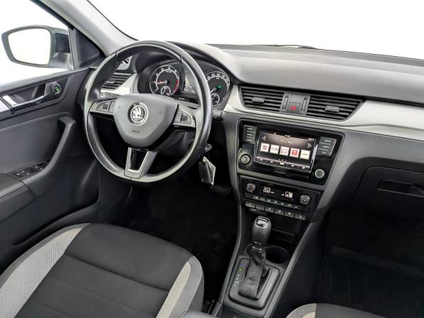 Skoda Rapid I Рестайлинг с пробегом 2019 года, цена 1 500 000 рублей, 77607 км, лифтбек, Автокод Объявления