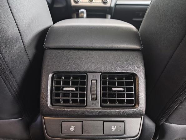 Subaru Legacy VI с пробегом 2015 года, цена 1 550 000 рублей, 289312 км, седан, Автокод Объявления