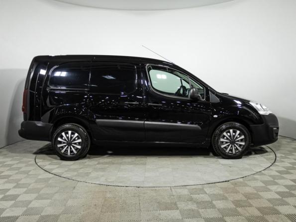 Opel Combo PCMA с пробегом 2021 года, цена 1 819 700 рублей, 36157 км, фургон, Автокод Объявления