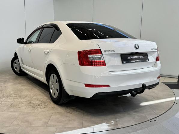 Skoda Octavia III (A7) с пробегом 2015 года, цена 1 100 000 рублей, 217000 км, лифтбек, Автокод Объявления