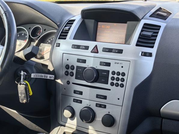 Opel Zafira B Рестайлинг с пробегом 2012 года, цена 799 000 рублей, 163000 км, компактвэн, Автокод Объявления