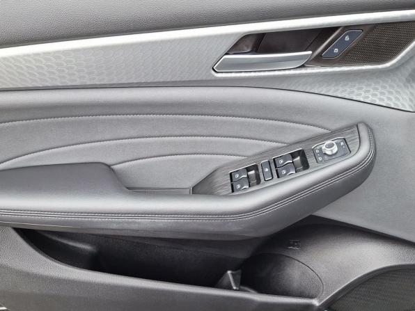 Haval F7 I Рестайлинг с пробегом 2023 года, цена 2 065 000 рублей, 67000 км, внедорожник, Автокод Объявления