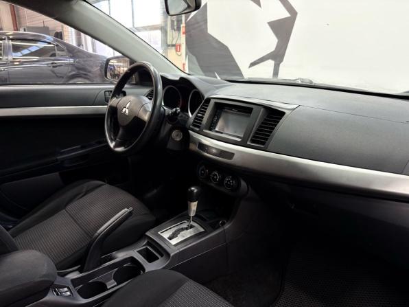 Mitsubishi Lancer X с пробегом 2008 года, цена 669 900 рублей, 290000 км, седан, Автокод Объявления