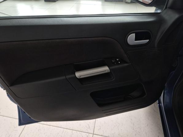 Ford Fusion I Рестайлинг с пробегом 2008 года, цена 459 000 рублей, 232481 км, хэтчбек, Автокод Объявления