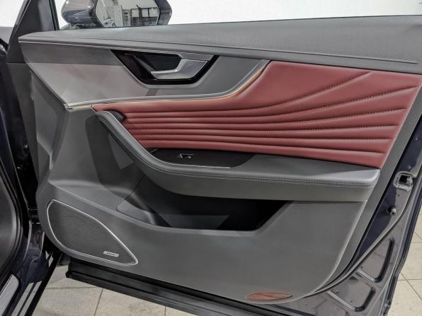 Hongqi HS5 I Рестайлинг с пробегом 2023 года, цена 3 090 000 рублей, 27323 км, внедорожник, Автокод Объявления