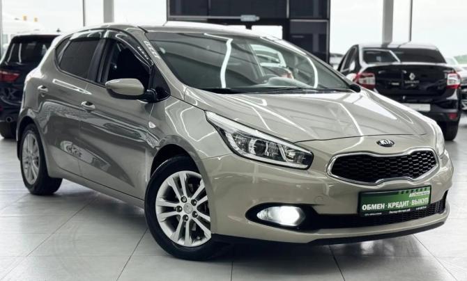 Kia Ceed II с пробегом 2013 года, цена 1 199 000 рублей, 154000 км, хэтчбек, Автокод Объявления