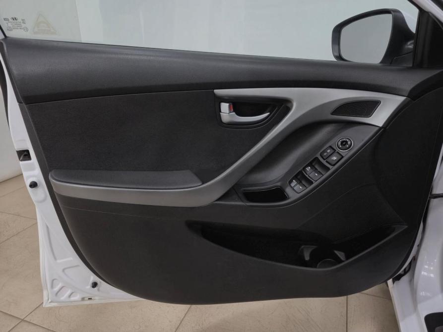 Hyundai Elantra V (MD) Рестайлинг Альметьевск  - изображение 7