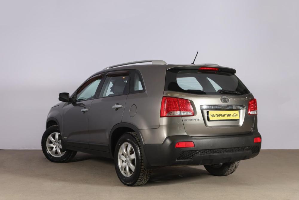 Kia Sorento II Новосибирск  - изображение 5