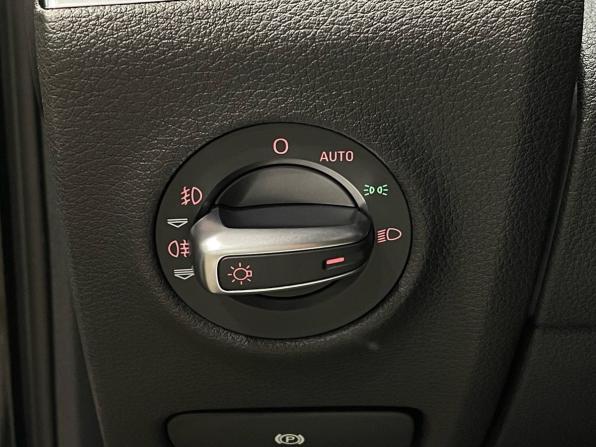 Audi Q7 I (4L) Рестайлинг с пробегом 2012 года, цена 2 540 000 рублей, 101851 км, внедорожник, Автокод Объявления