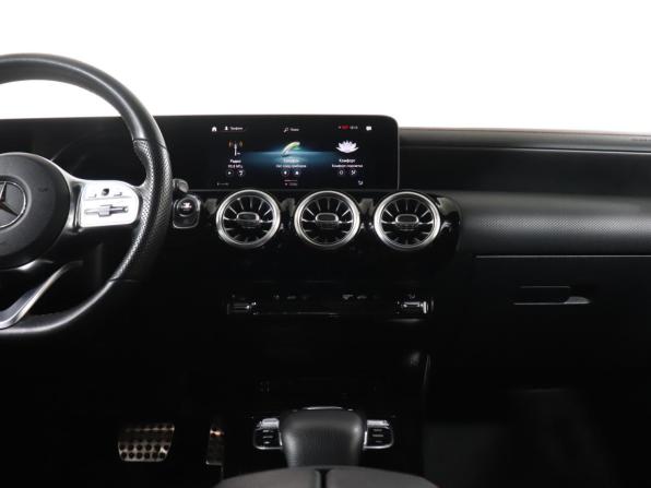 Mercedes-Benz CLA II (C118 X118) с пробегом 2019 года, цена 3 249 900 рублей, 62663 км, седан, Автокод Объявления