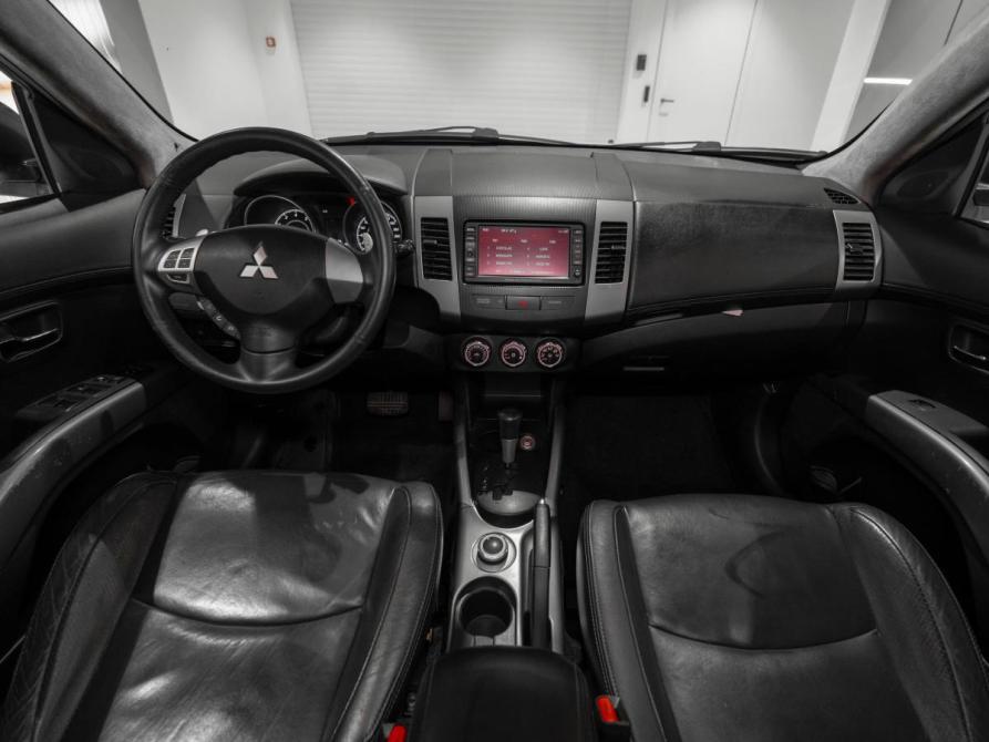 Mitsubishi Outlander II Рестайлинг Москва  - изображение 8