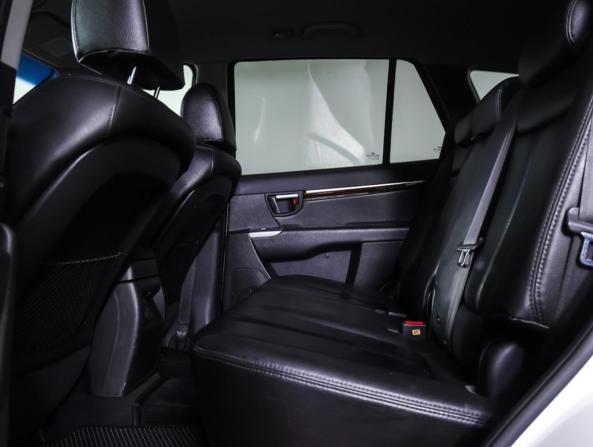 Hyundai Santa Fe II Рестайлинг с пробегом 2010 года, цена 1 190 000 рублей, 177813 км, внедорожник, Автокод Объявления