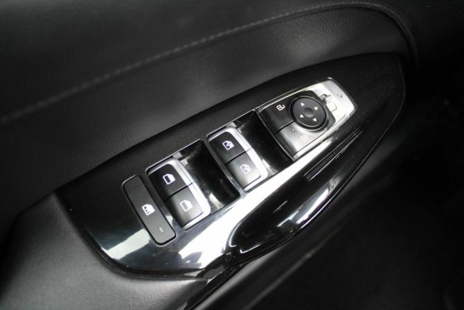 Kia K5 III с пробегом 2021 года, цена 2 340 000 рублей, 89000 км, седан, Автокод Объявления