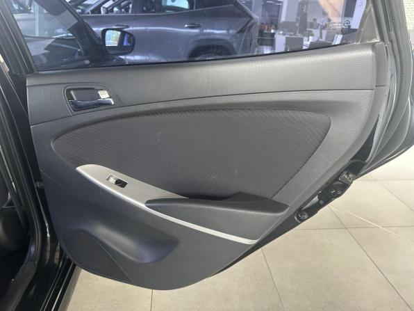 Hyundai Solaris I с пробегом 2012 года, цена 699 000 рублей, 132000 км, седан, Автокод Объявления