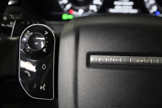 Land Rover Range Rover Velar I с пробегом 2018 года, цена 2 888 000 рублей, 160932 км, внедорожник, Автокод Объявления