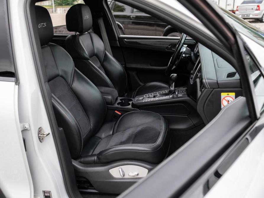 Porsche Macan I Сочи  - изображение 13