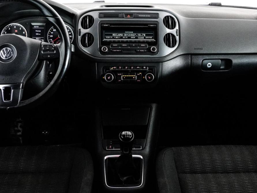 Volkswagen Tiguan I Рестайлинг Санкт-Петербург  - изображение 13