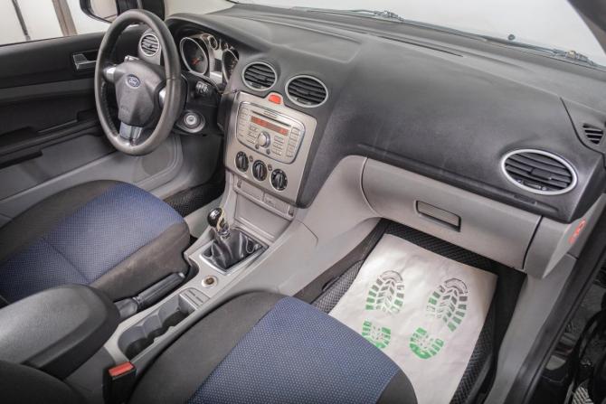 Ford Focus II Рестайлинг с пробегом 2008 года, цена 589 000 рублей, 300000 км, седан, Автокод Объявления