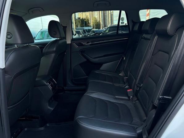 Skoda Kodiaq I с пробегом 2020 года, цена 2 745 300 рублей, 91954 км, внедорожник, Автокод Объявления