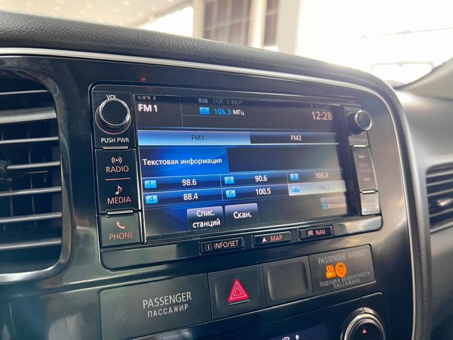 Mitsubishi Outlander III Рестайлинг 2 Тверь  - изображение 19