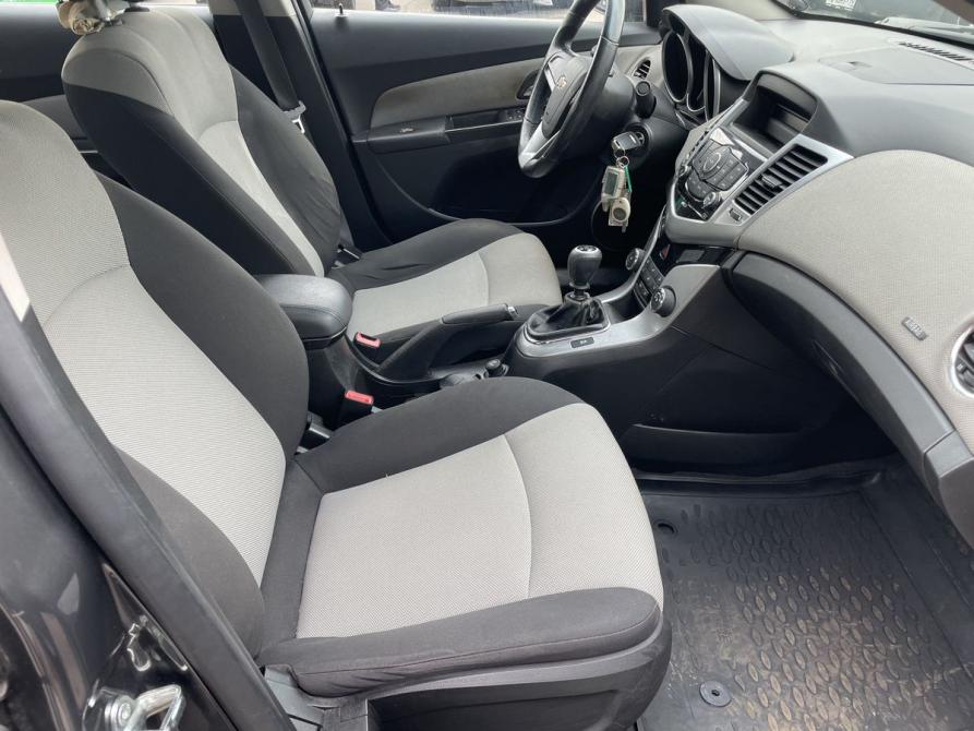 Chevrolet Cruze I Москва  - изображение 9