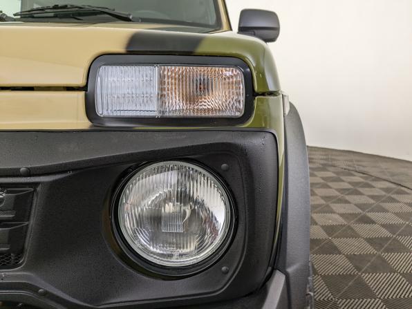 Lada (ВАЗ) Niva Legend с пробегом 2025 года, цена 1 400 000 рублей, 4077 км, внедорожник, Автокод Объявления