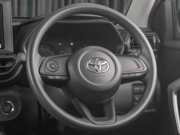 Toyota Raize I с пробегом 2020 года, цена 1 799 000 рублей, 79261 км, внедорожник, Автокод Объявления
