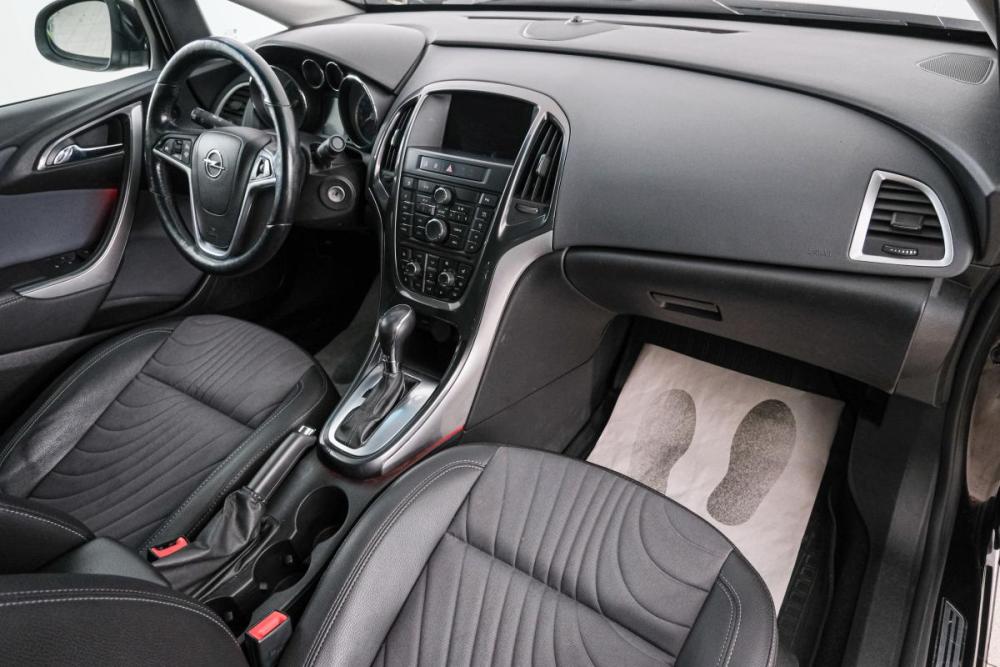 Opel Astra J Рестайлинг Красноярск  - изображение 13