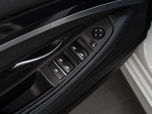 BMW 5 серии VI (F10/F11/F07) с пробегом 2011 года, цена 1 499 000 рублей, 243096 км, седан, Автокод Объявления