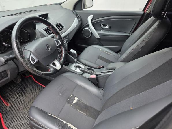 Renault Megane III с пробегом 2010 года, цена 500 000 рублей, 282441 км, хэтчбек, Автокод Объявления