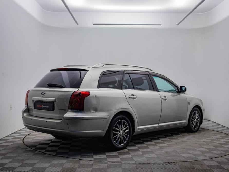 Toyota Avensis II Москва  - изображение 5