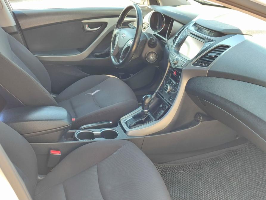 Hyundai Elantra V (MD) Рестайлинг Москва  - изображение 9