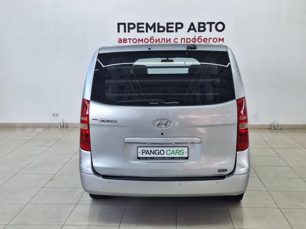 Hyundai Grand Starex I с пробегом 2009 года, цена 790 000 рублей, 157575 км, минивэн, Автокод Объявления