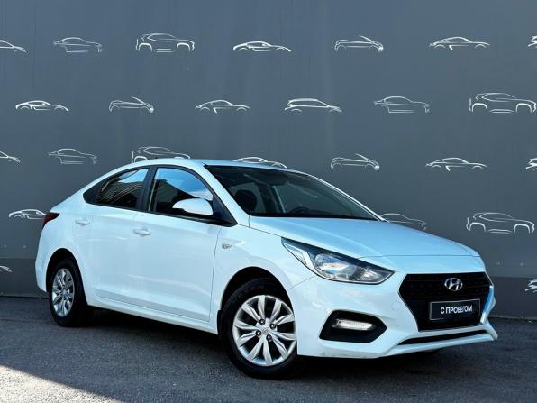 Hyundai Solaris II с пробегом 2019 года, цена 1 316 700 рублей, 129861 км, седан, Автокод Объявления