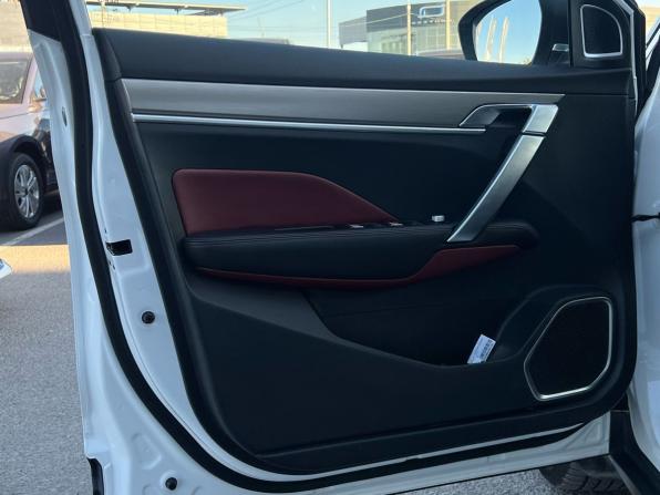 Geely Coolray I с пробегом 2022 года, цена 1 905 000 рублей, 56650 км, внедорожник, Автокод Объявления