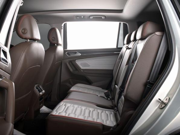 Volkswagen Tiguan II Рестайлинг (China Market) с пробегом 2021 года, цена 4 199 995 рублей, 42764 км, внедорожник, Автокод Объявления
