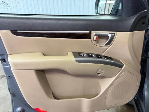 Hyundai Santa Fe II Рестайлинг с пробегом 2012 года, цена 1 397 000 рублей, 261299 км, внедорожник, Автокод Объявления